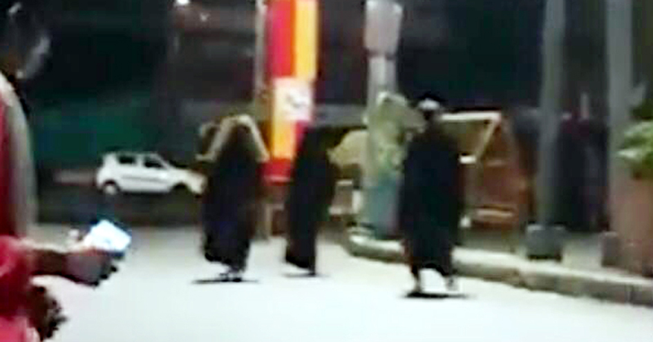 Who Is Leaving In Mohan Nagar Area Wearing Black Clothes At Midnight Mohan Nagar क ष त र म आध र त क क ल कपड पहनकर क न न कल रह ह