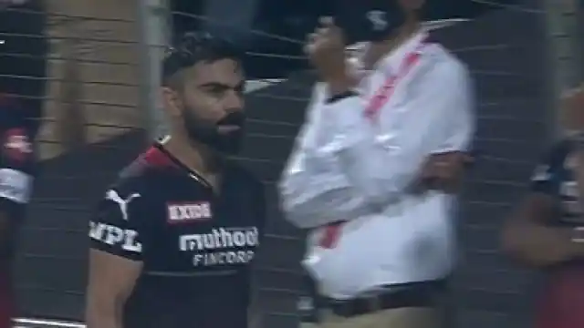 Ipl Virat Kohli Furious At The Third Umpires Dismissal Slammed The Bat On The Ground In Anger 